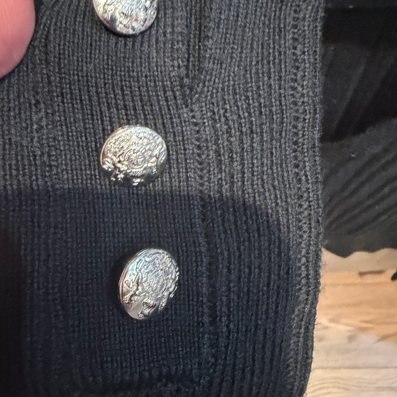 Veronica Beard Esme Wool Knit V-Neck Pullover Sweater SMALL Puff Sleeve Black - Picture 3 of 5